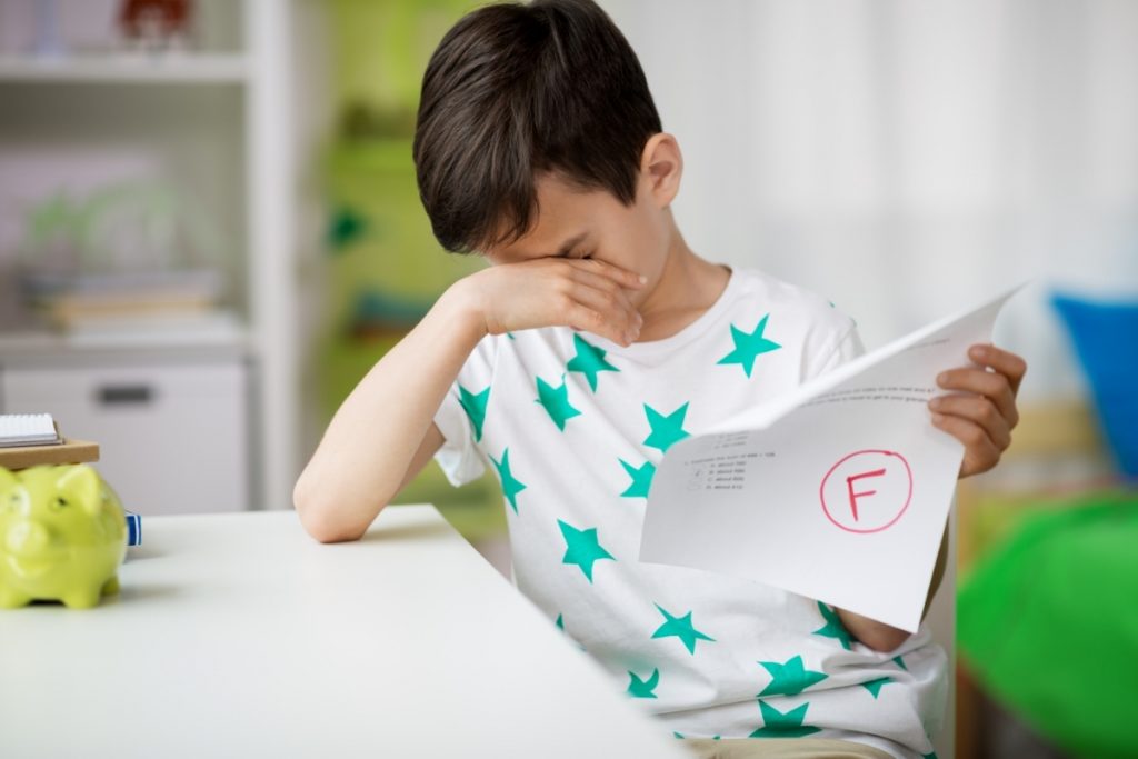 Les effets négatifs des récompenses et punitions sur un enfant
